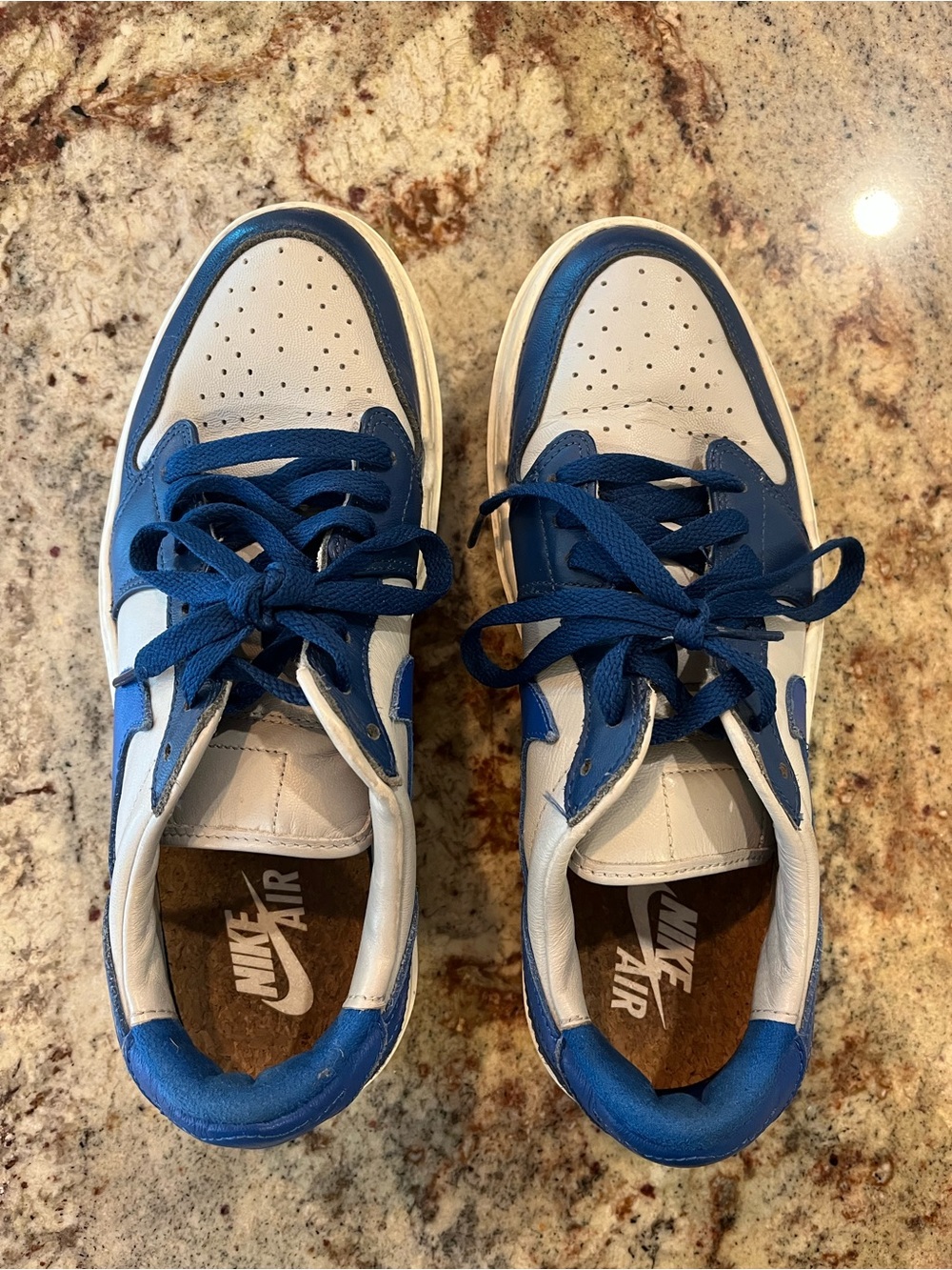 Women’s Nike Low-Top Sneakers in White and Royal Blue size 9